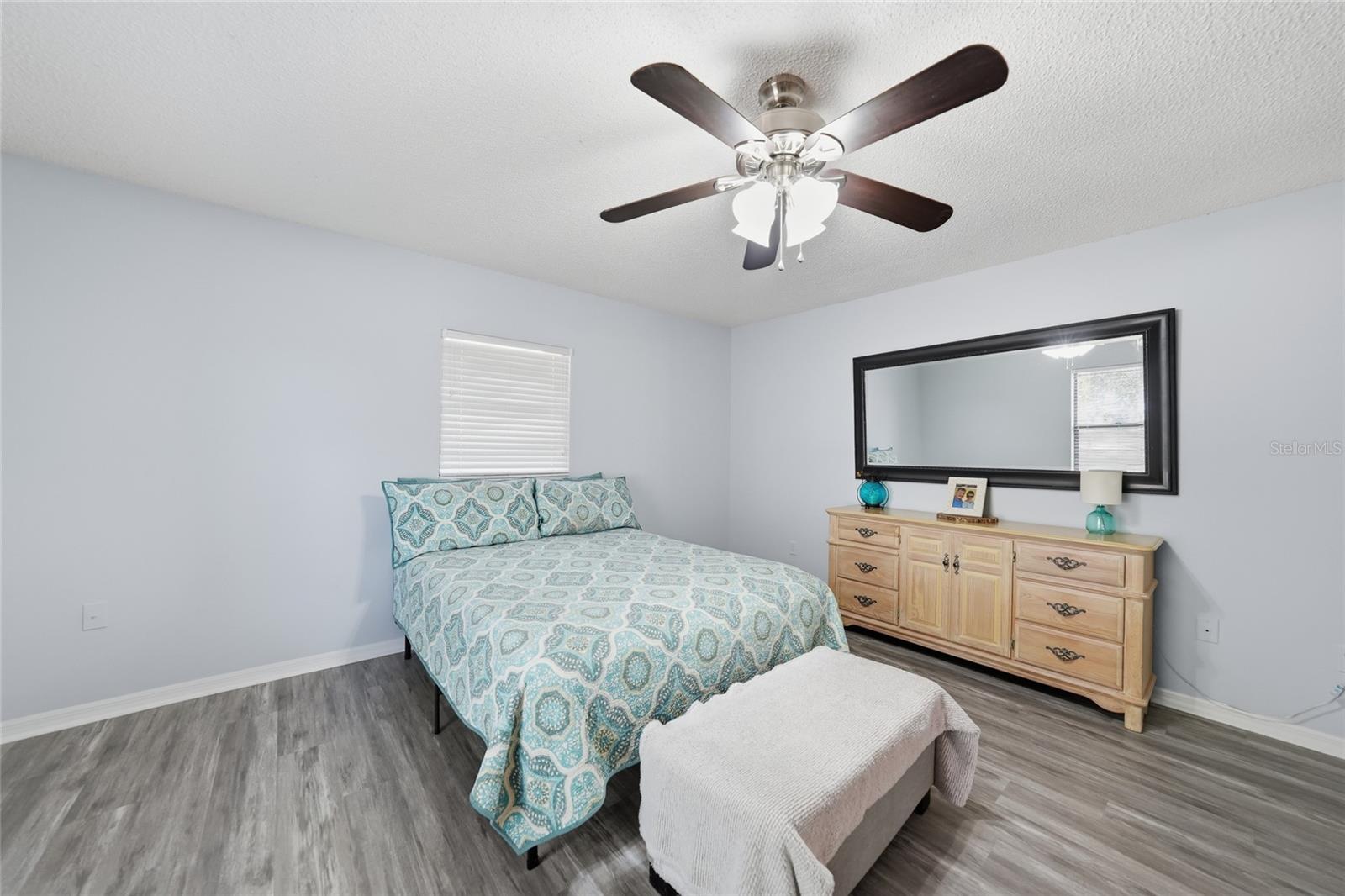 JOSHUA CREEKWOOD - Residential