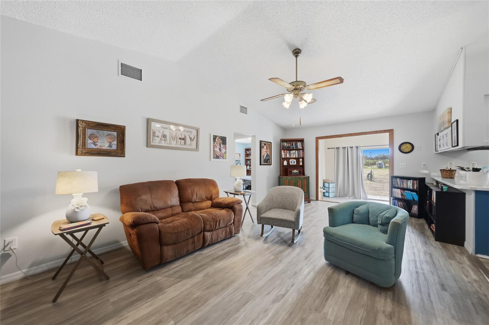 JOSHUA CREEKWOOD - Residential