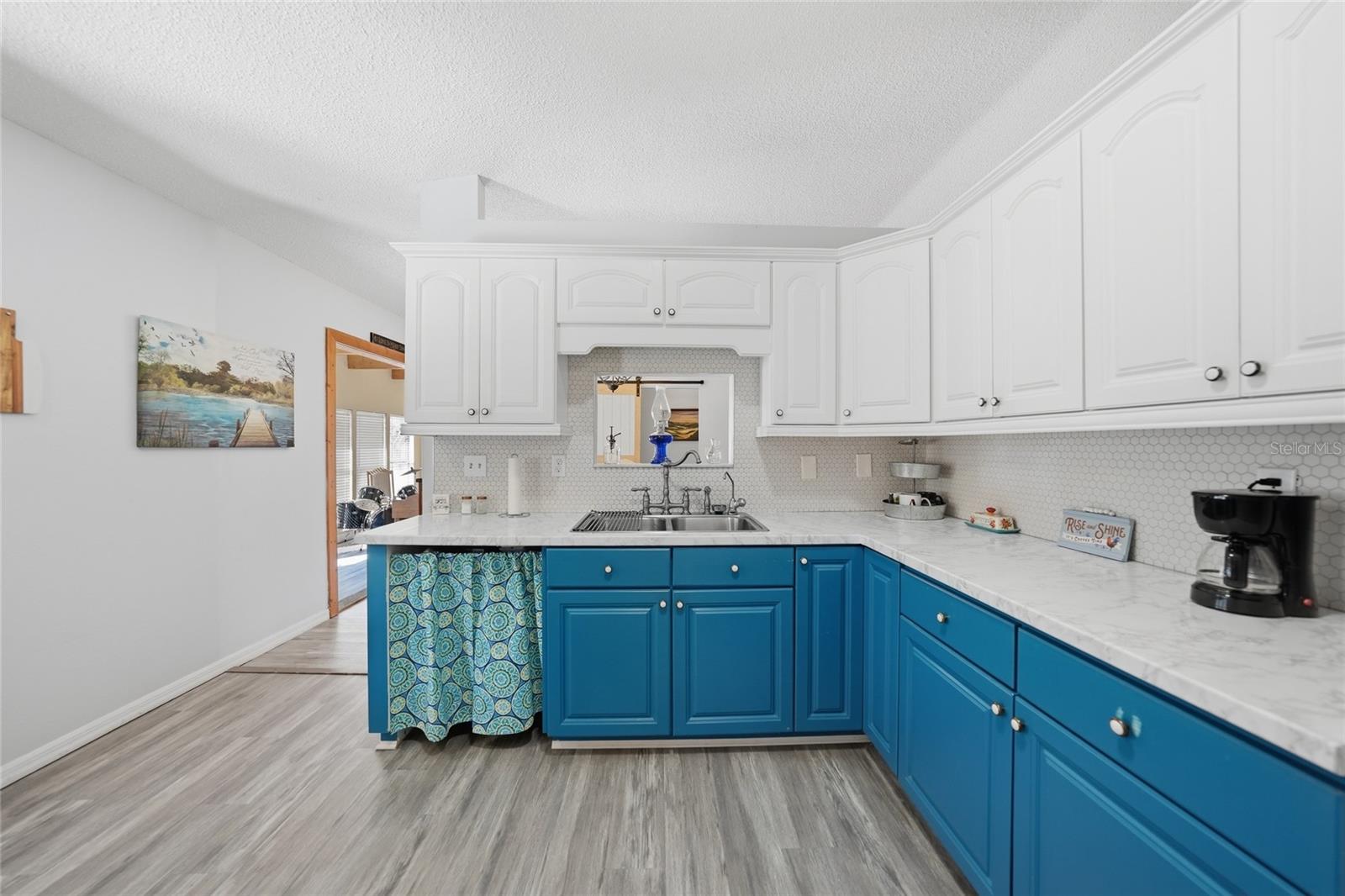 JOSHUA CREEKWOOD - Residential