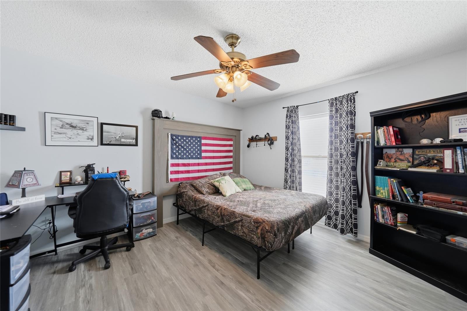 JOSHUA CREEKWOOD - Residential