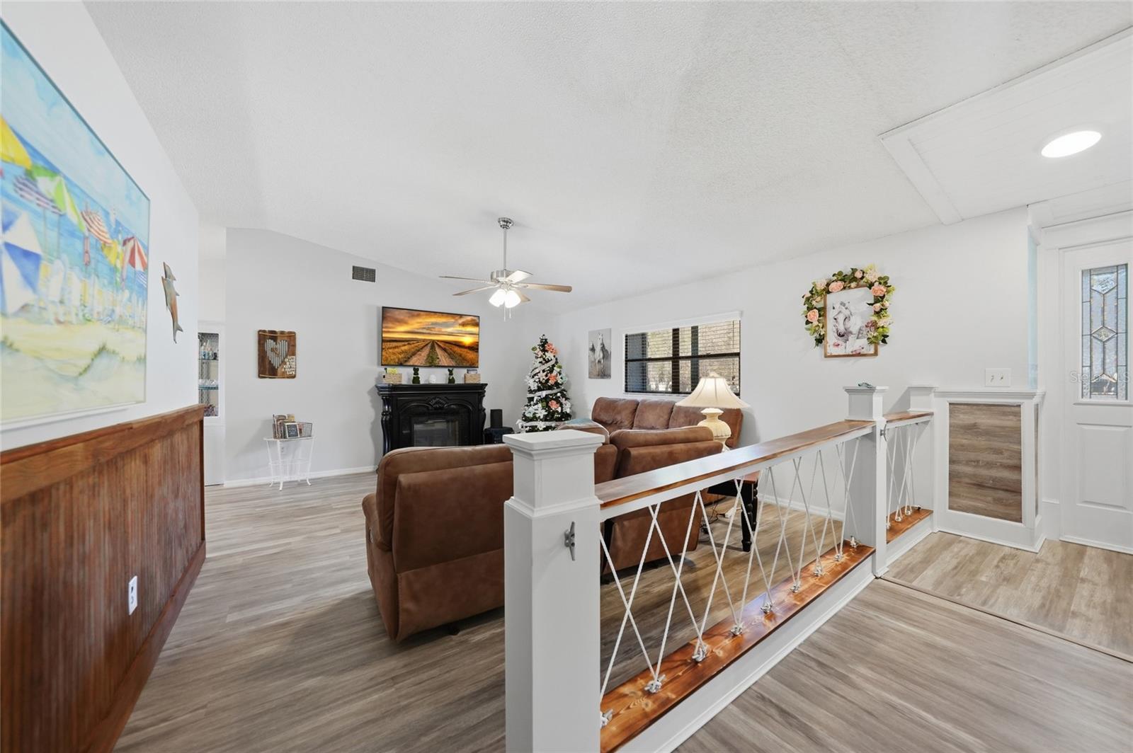 JOSHUA CREEKWOOD - Residential