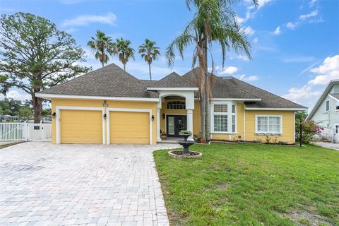 Photo of 5440 Manatee Point Dr, New Port Richey, FL 34652 (MLS # W7876208)