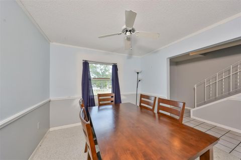 Condominium in SAINT PETERSBURG FL 4920 38TH WAY 5.jpg