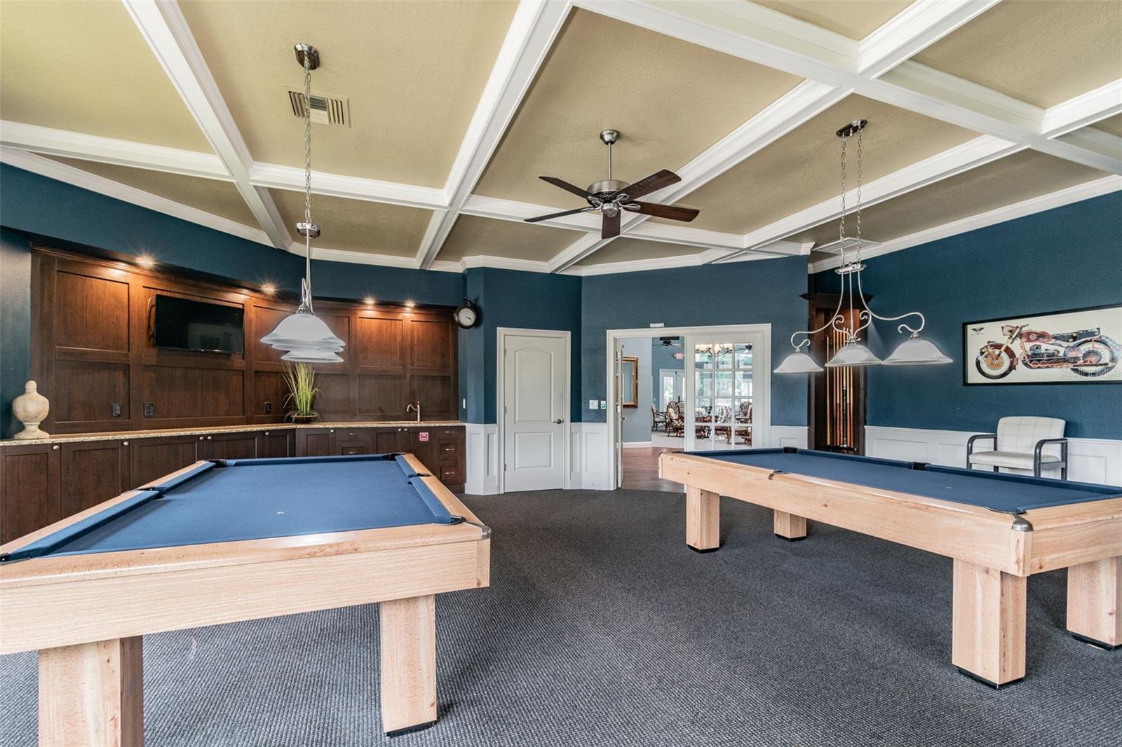 POINTE ALEXIS SOUTH - Residential