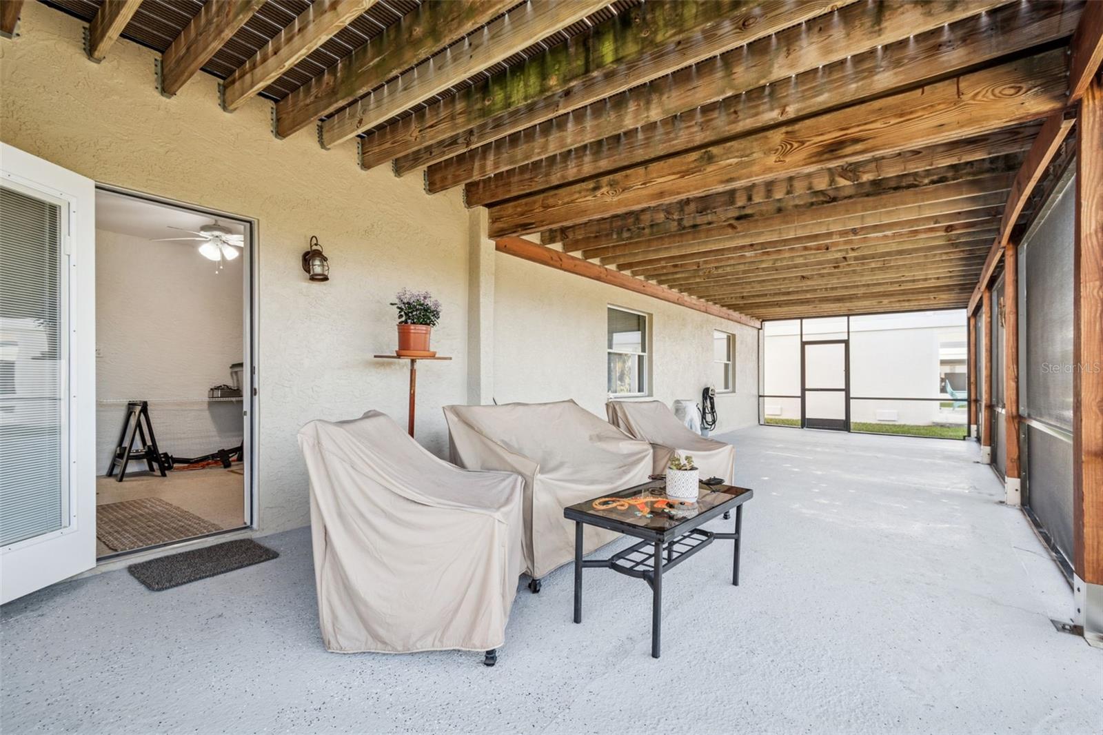 POINTE ALEXIS SOUTH - Residential