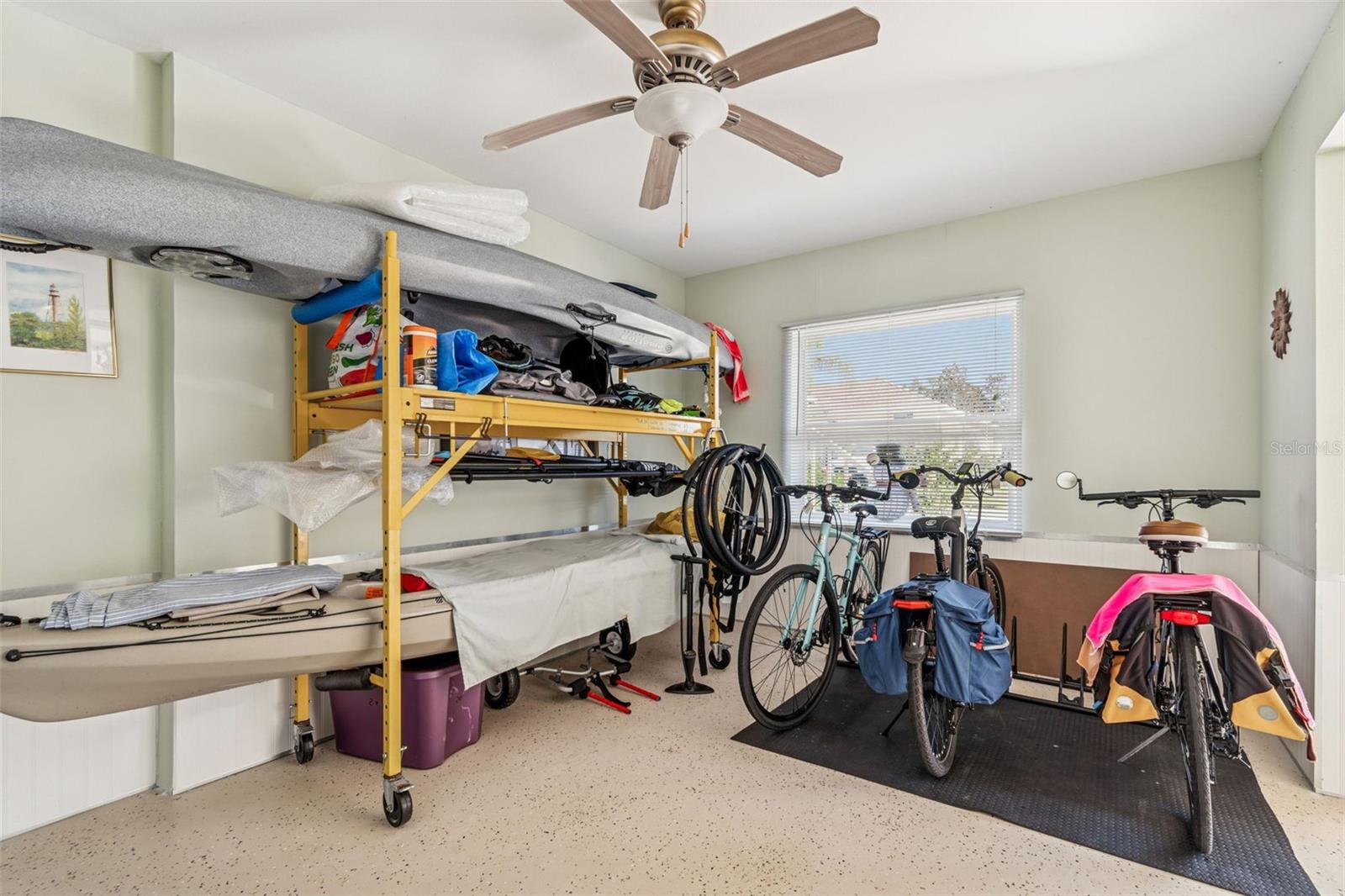 POINTE ALEXIS SOUTH - Residential