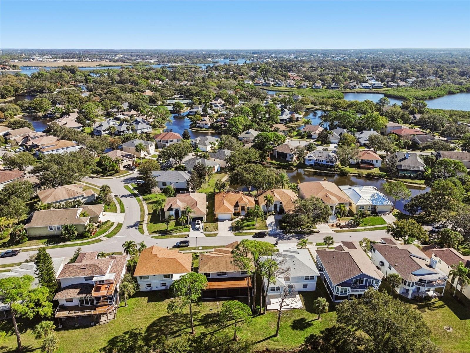 POINTE ALEXIS SOUTH - Residential