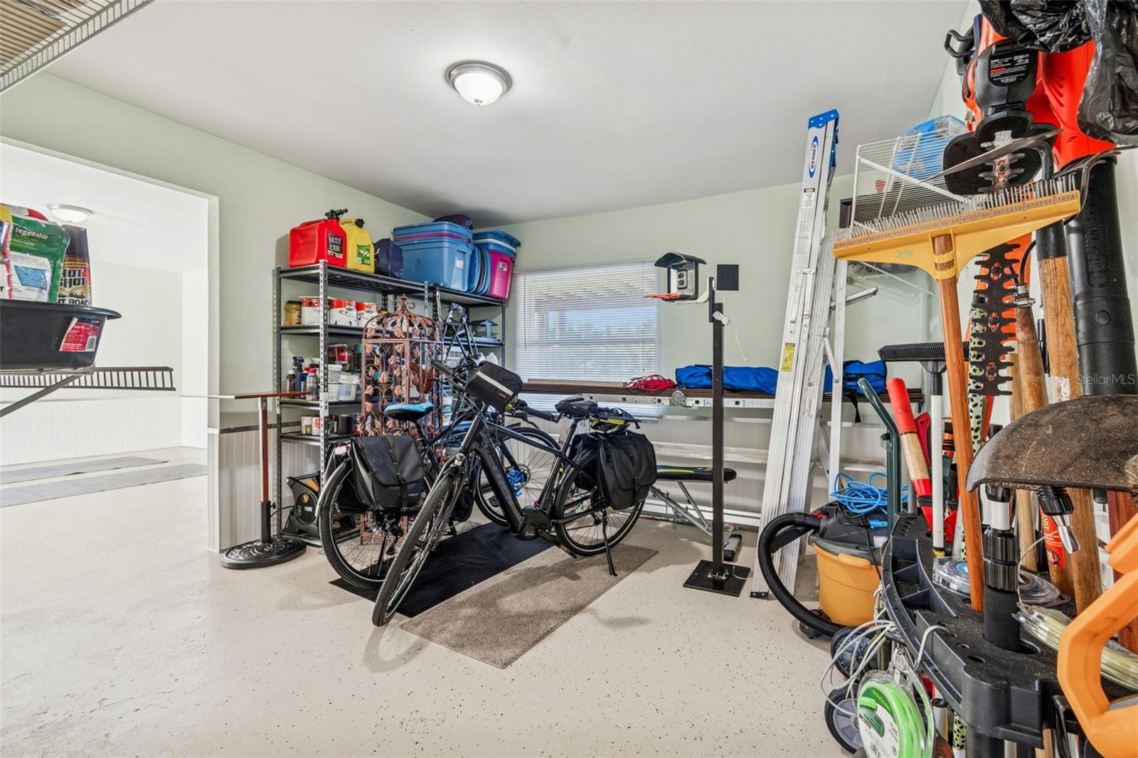 POINTE ALEXIS SOUTH - Residential