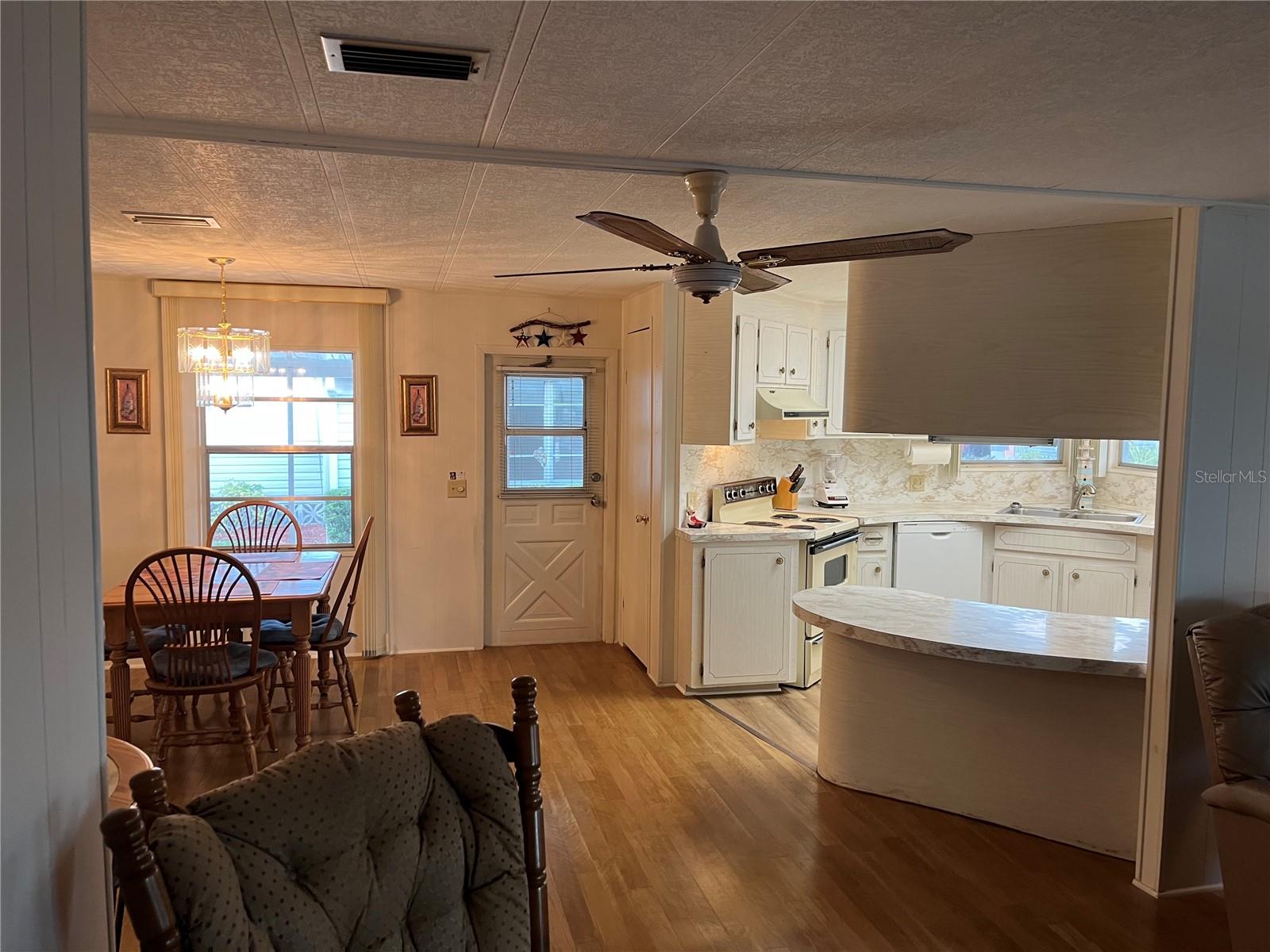 VENICE ISLE - Residential
