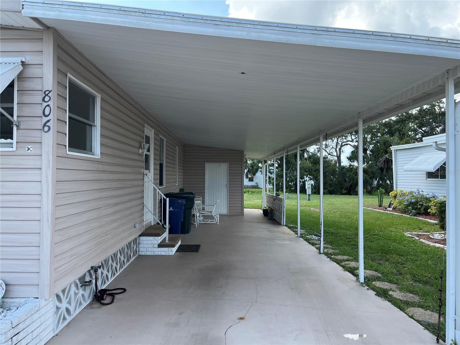 VENICE ISLE - Residential