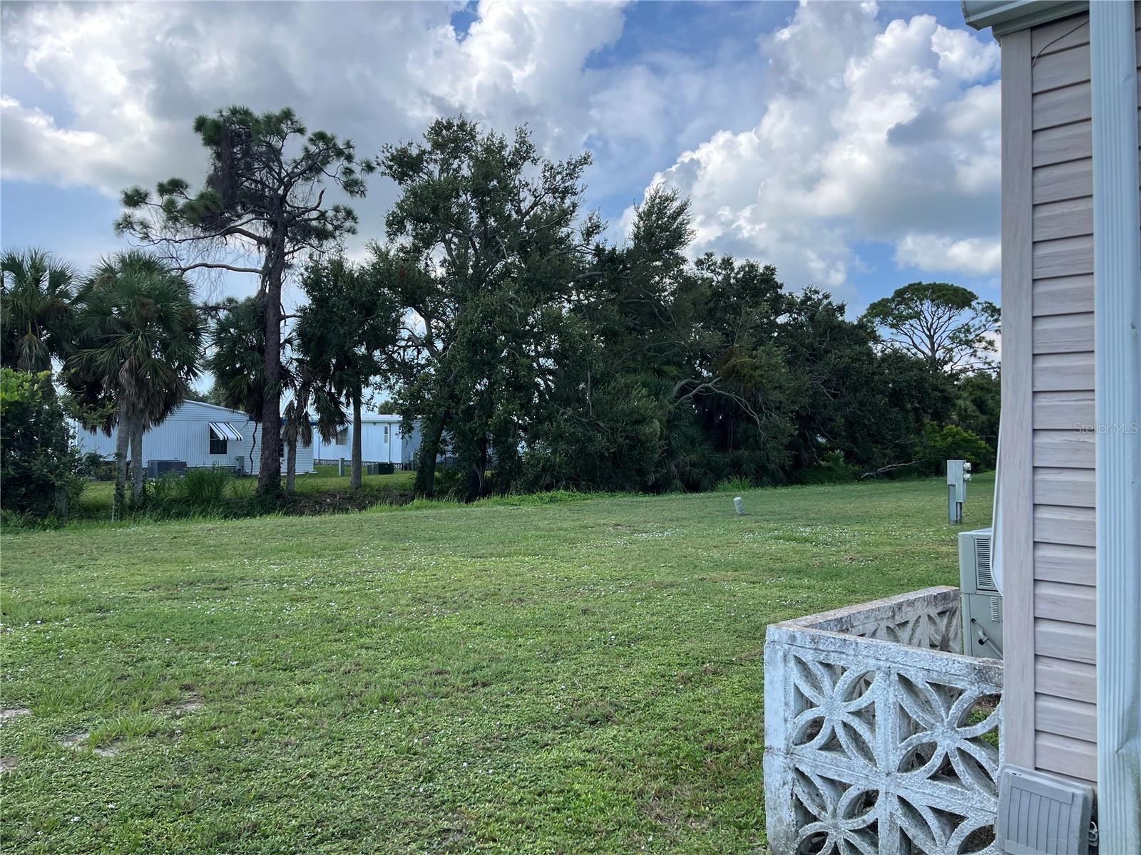 VENICE ISLE - Residential
