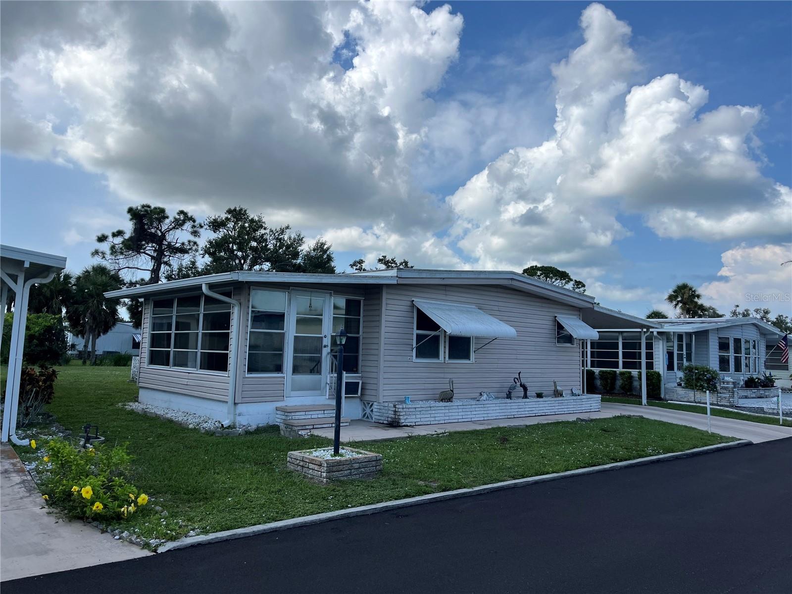VENICE ISLE - Residential