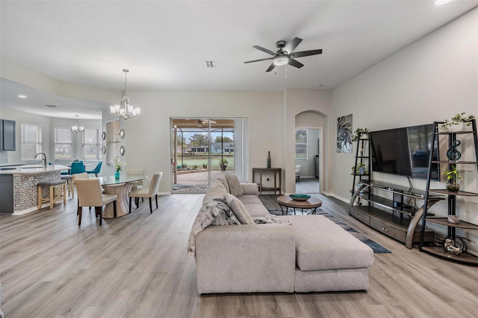 HERITAGE SPGS VILLAGE 01 - Residential