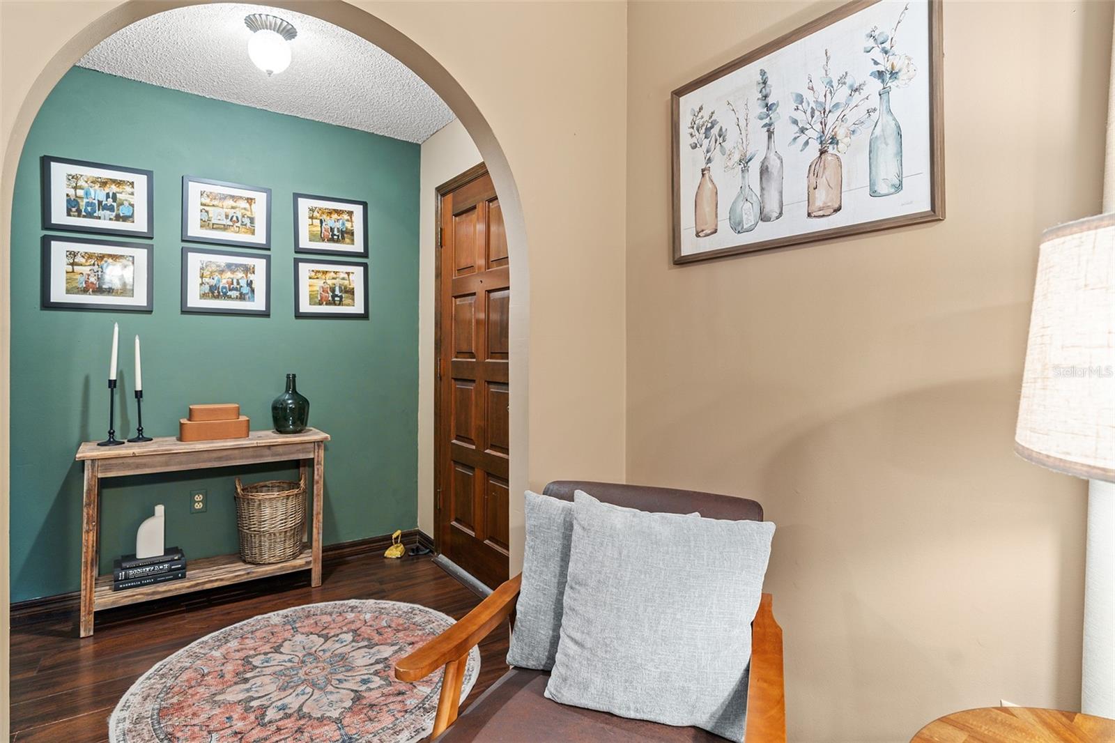 PINE LAKE ESTATES UNIT B - Residential