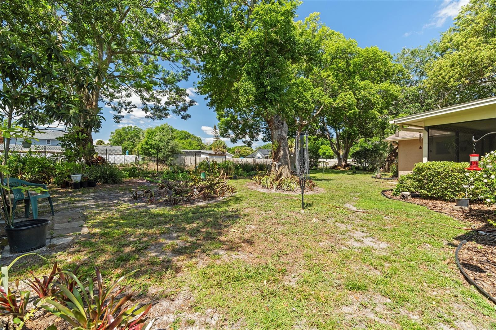 PINE LAKE ESTATES UNIT B - Residential