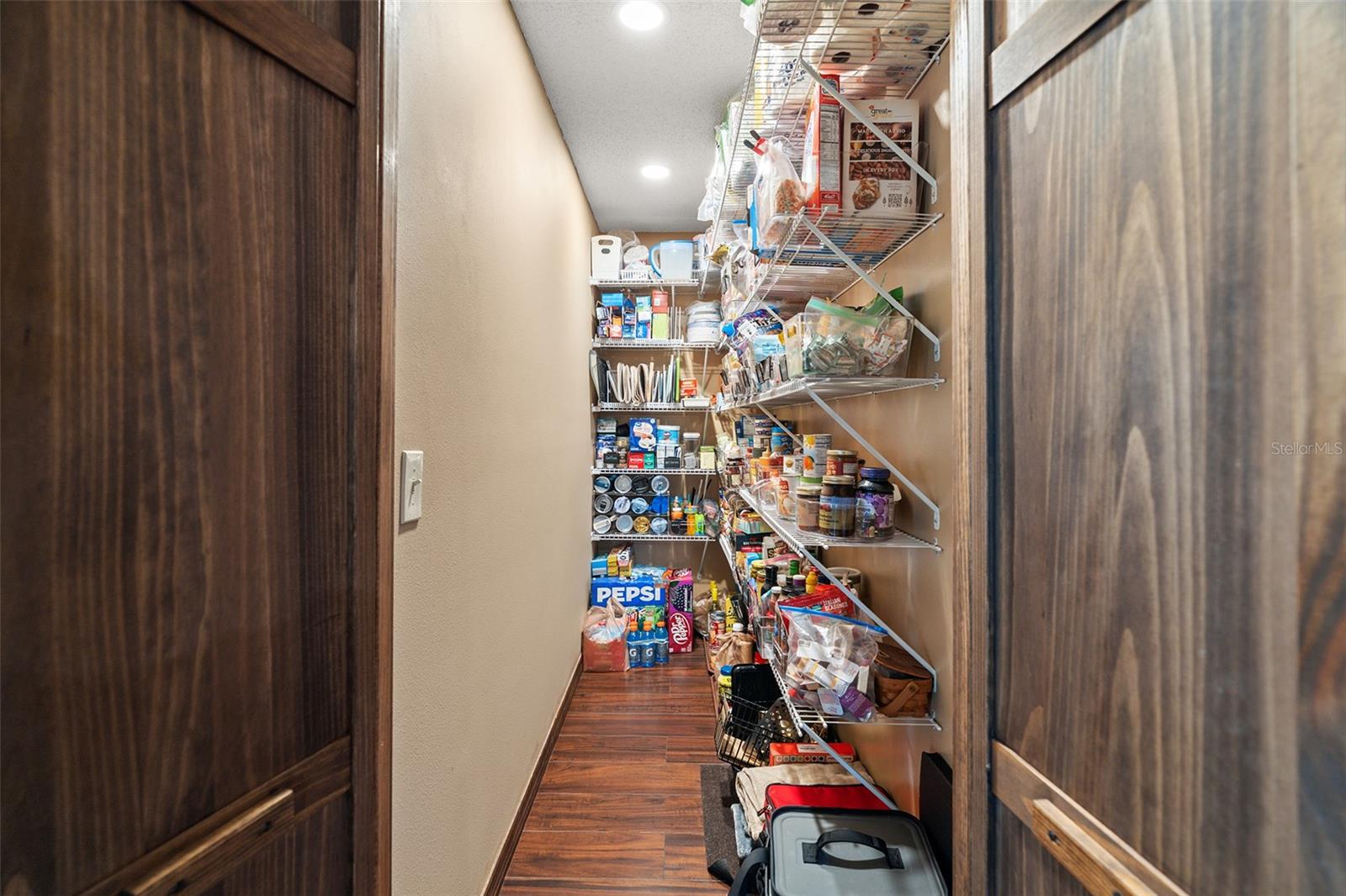 PINE LAKE ESTATES UNIT B - Residential