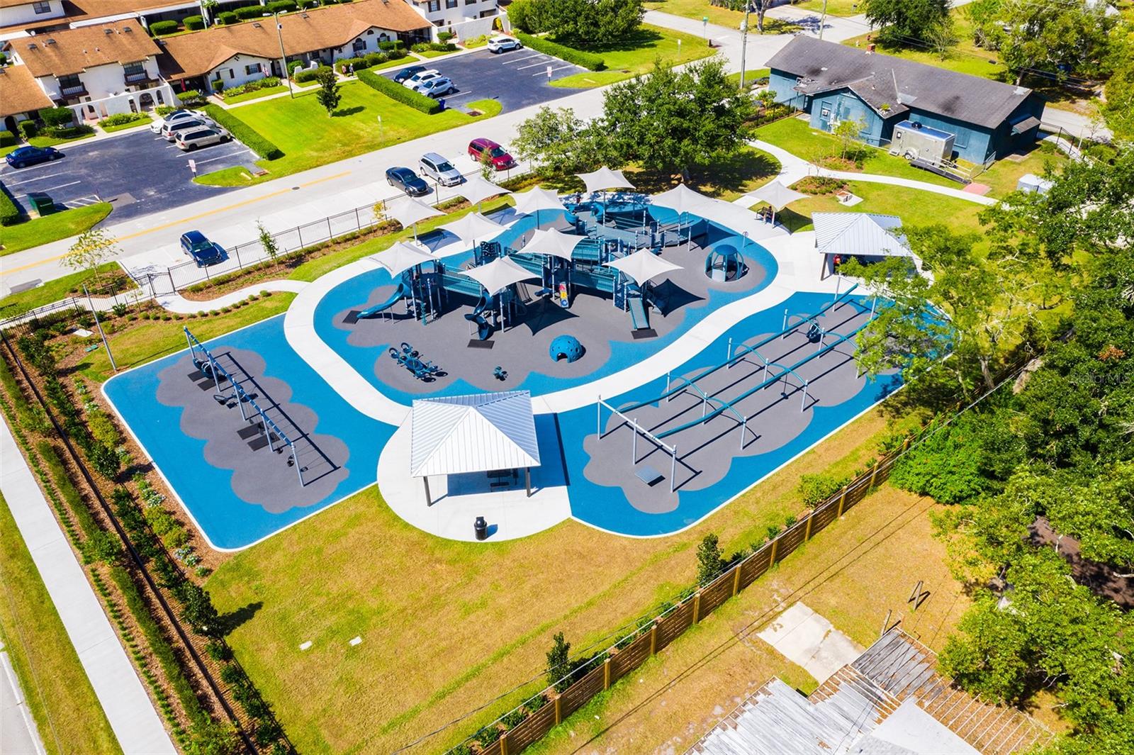 PINE LAKE ESTATES UNIT B - Residential