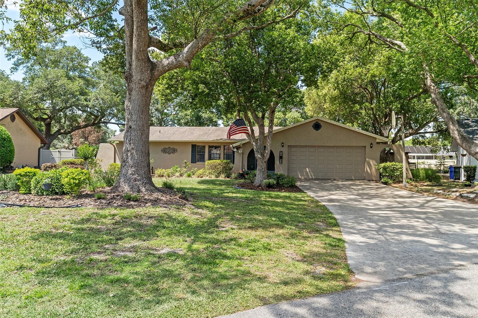 PINE LAKE ESTATES UNIT B - Residential