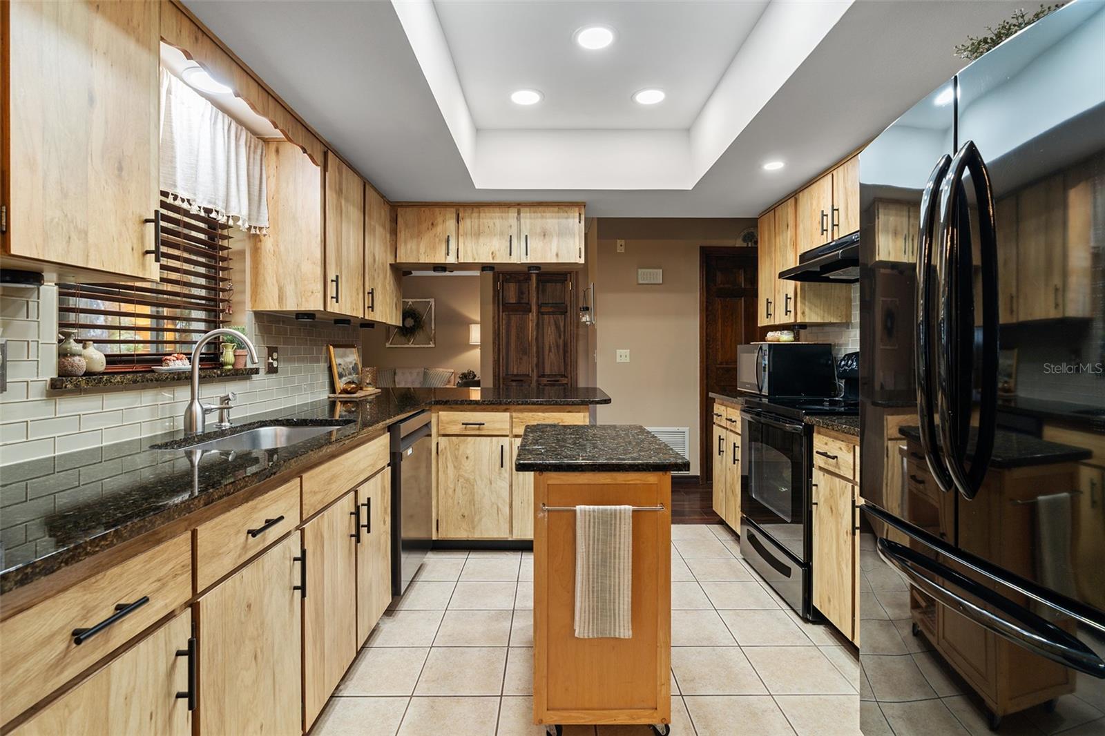 PINE LAKE ESTATES UNIT B - Residential