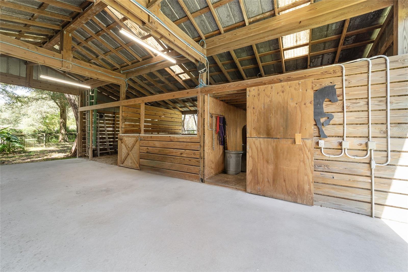 OCALA THOROUGHBRED ACRES - Residential