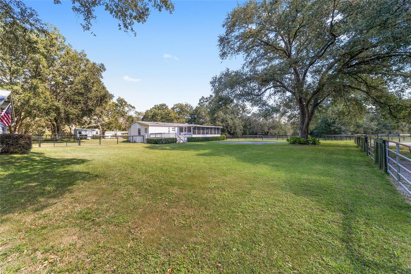 OCALA THOROUGHBRED ACRES - Residential