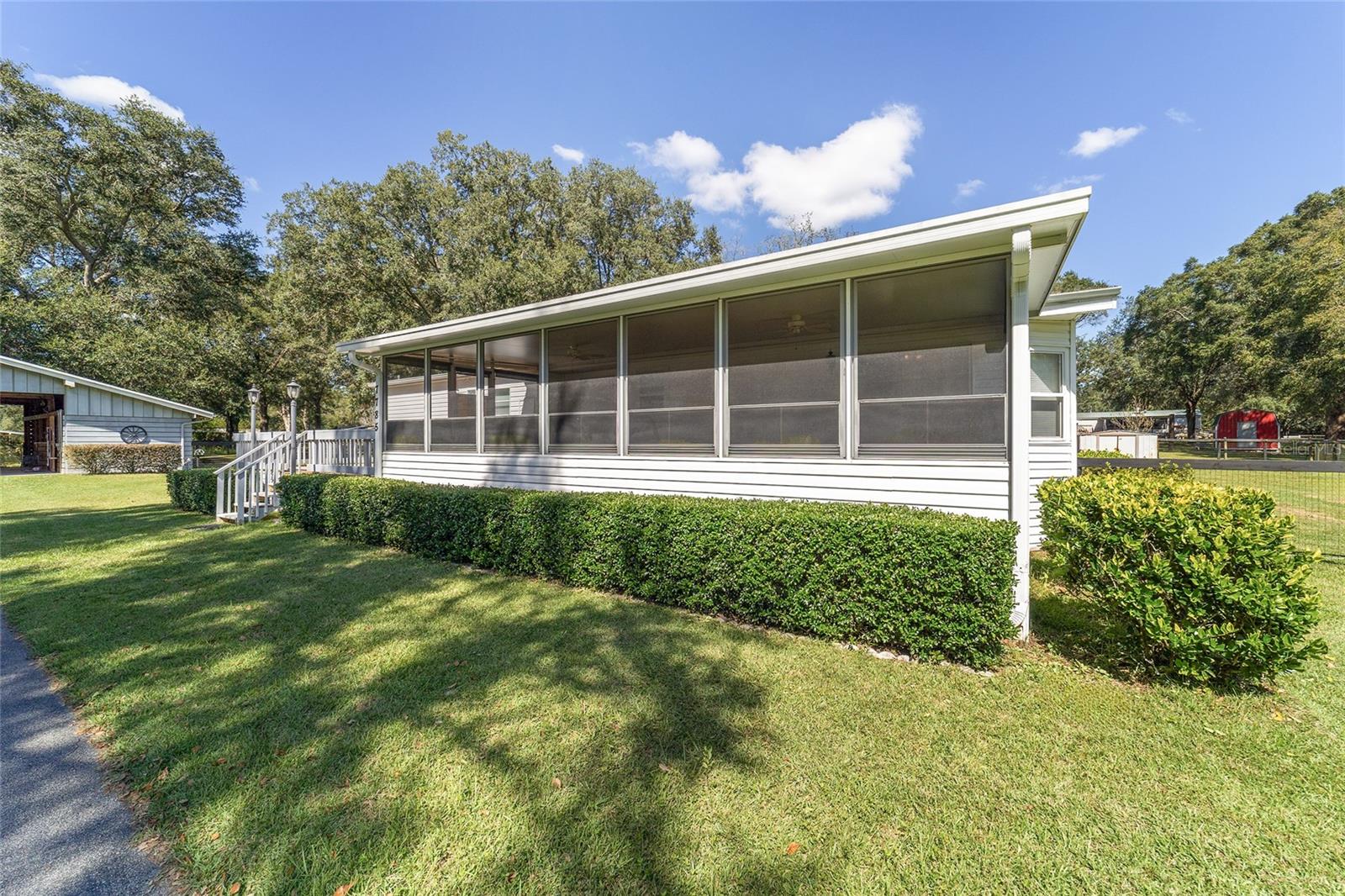 OCALA THOROUGHBRED ACRES - Residential