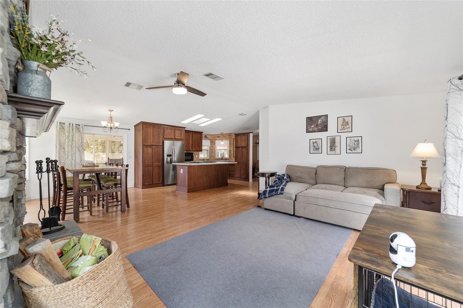 OCALA THOROUGHBRED ACRES - Residential