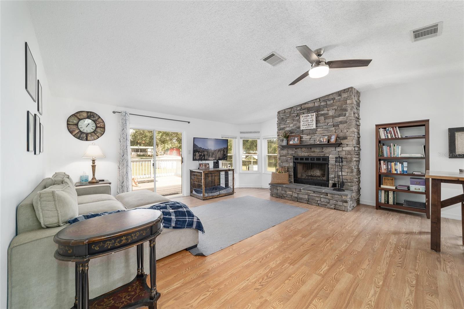 OCALA THOROUGHBRED ACRES - Residential