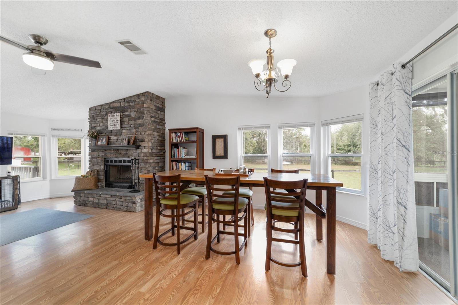 OCALA THOROUGHBRED ACRES - Residential