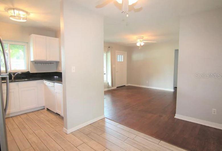 OAK FOREST SUB - Residential Lease