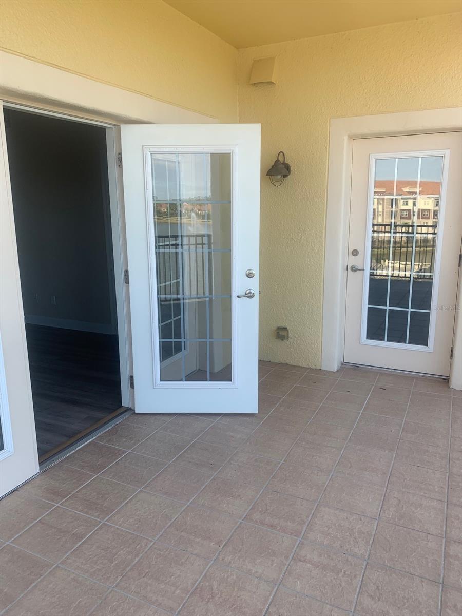 Tuscany Square 01 Condo - Residential