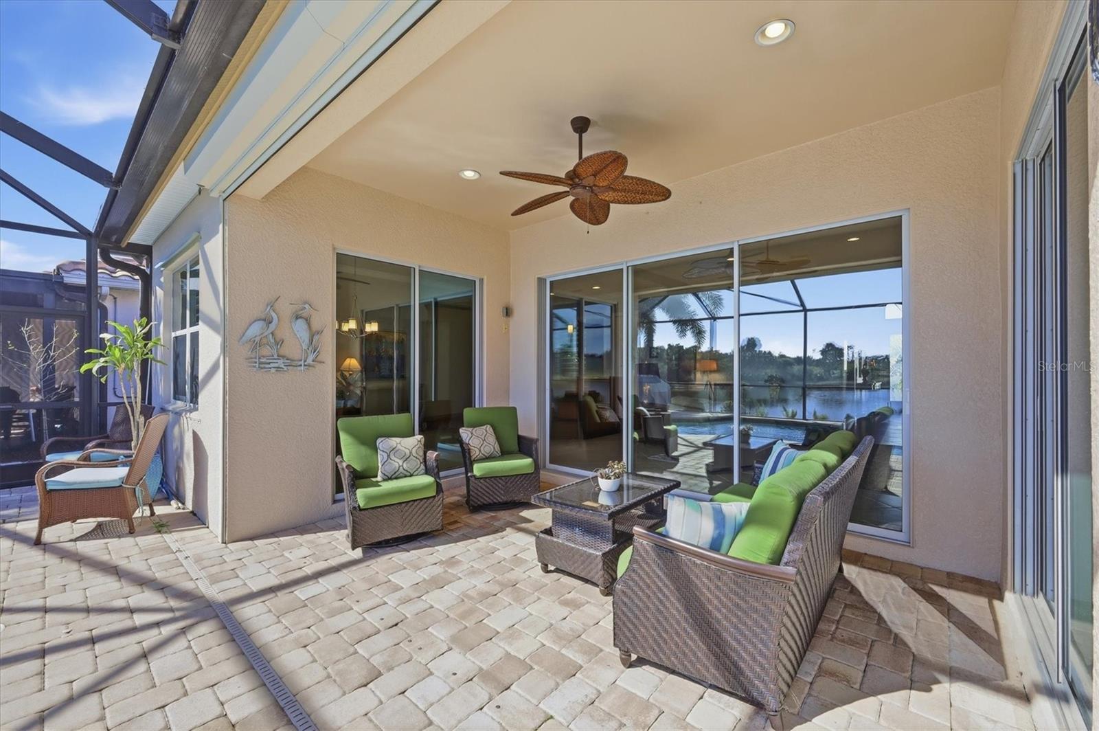 RIVERWOOD - Residential