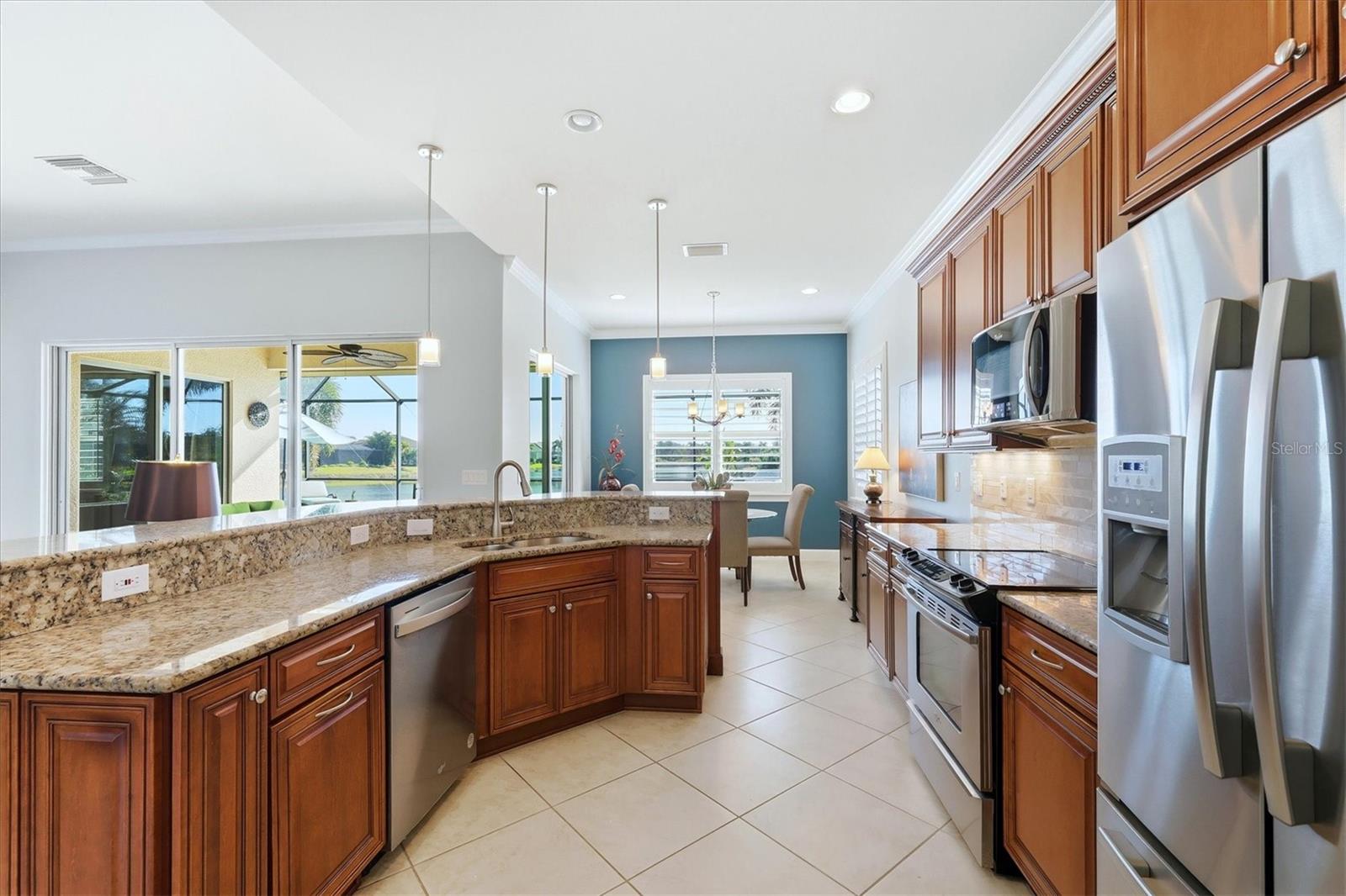 RIVERWOOD - Residential