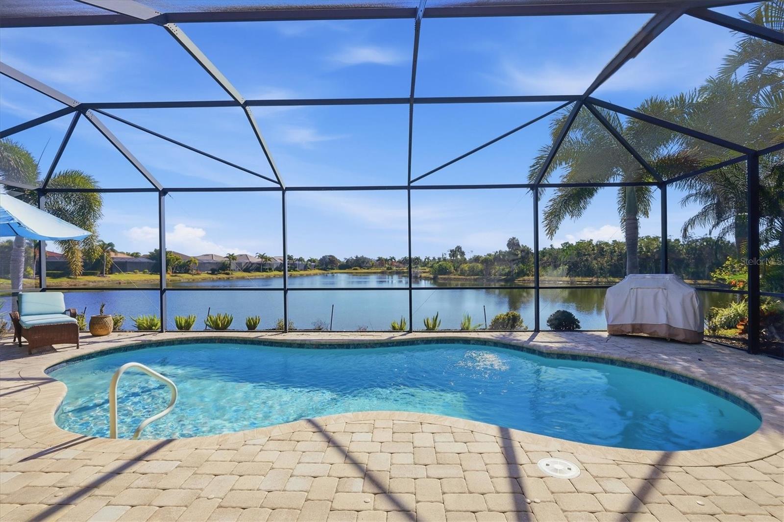 RIVERWOOD - Residential