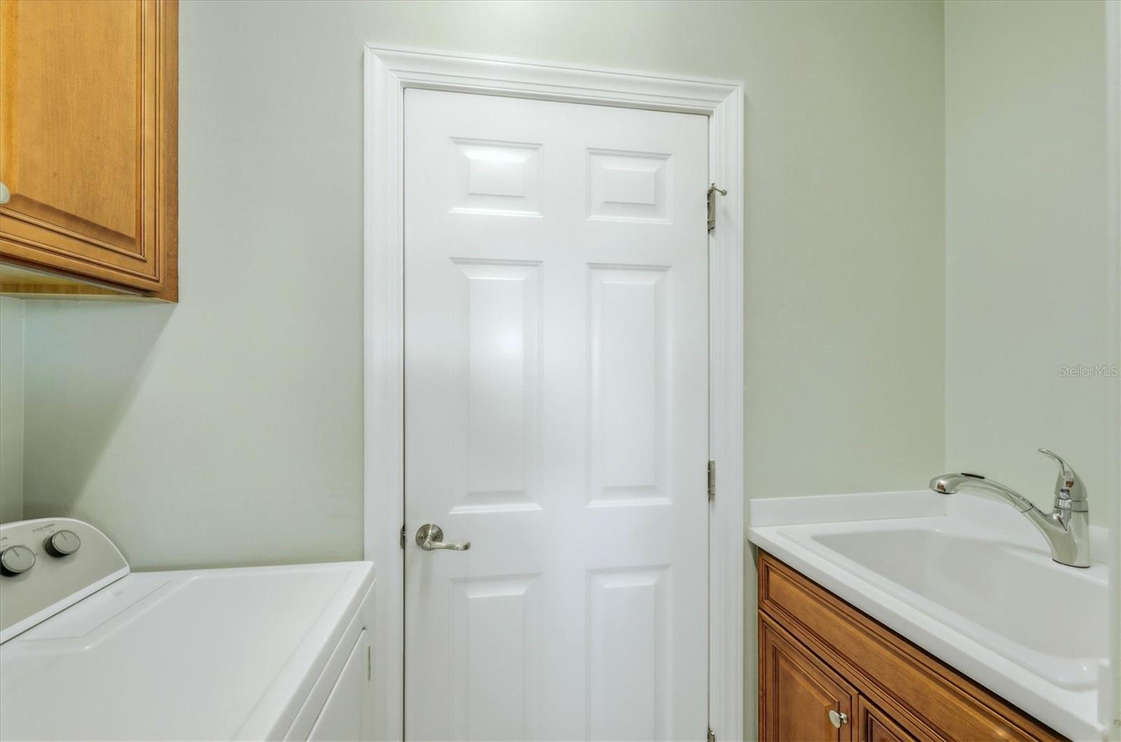 RIVERWOOD - Residential