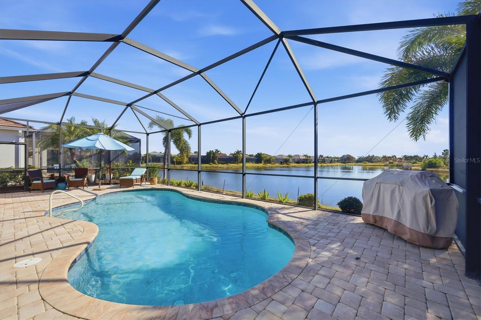 RIVERWOOD - Residential