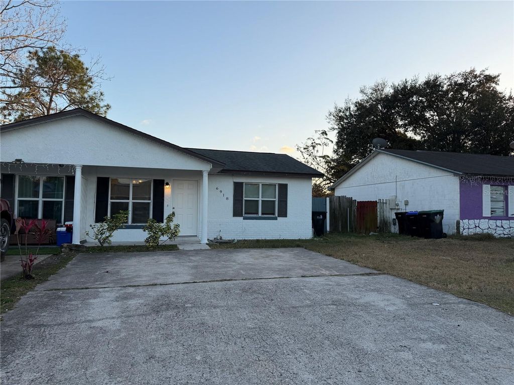 Photo of 6918 Edgefield Lane #2, Orlando, FL 32822 (MLS # O6376731)