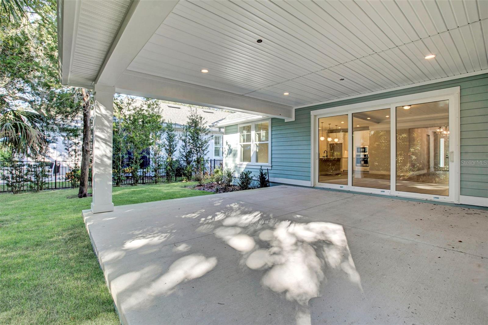 BEACH HAVEN UN 1 - Residential