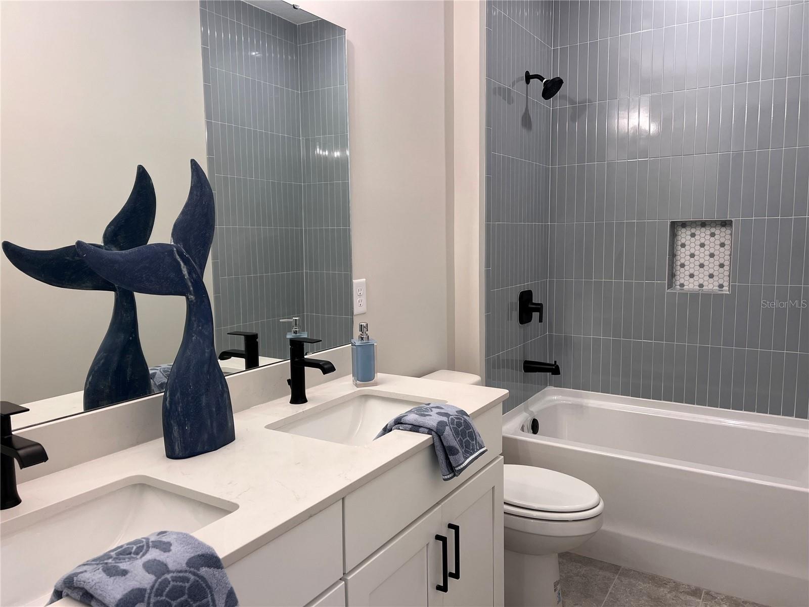 BEACH HAVEN UN 1 - Residential