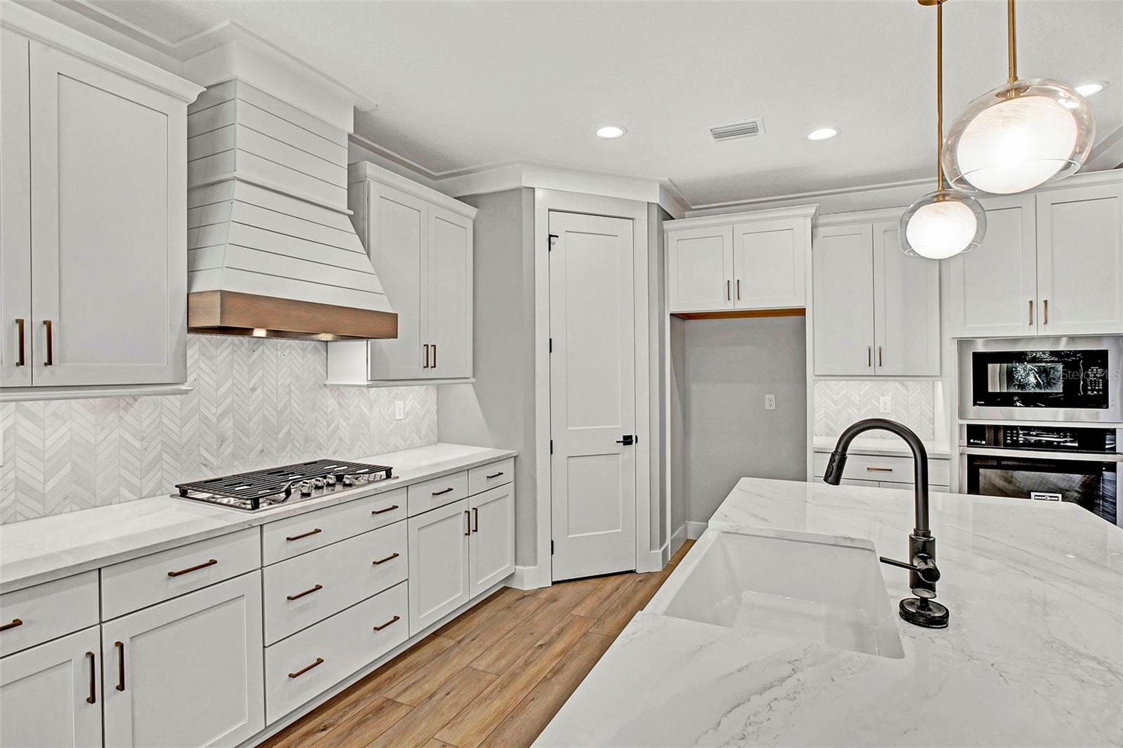 BEACH HAVEN UN 1 - Residential