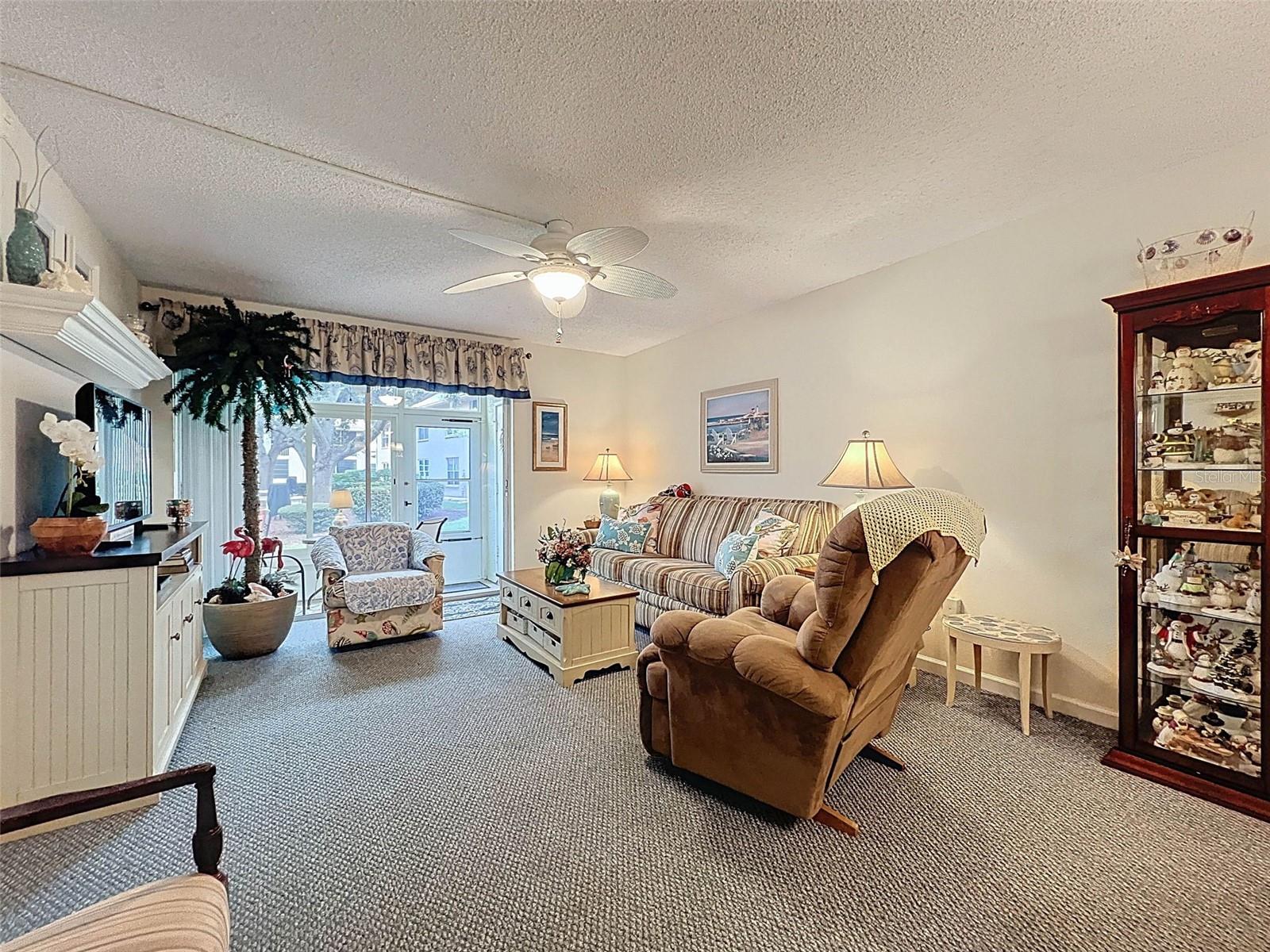 SUNNYBROOK CONDO 02 - Residential