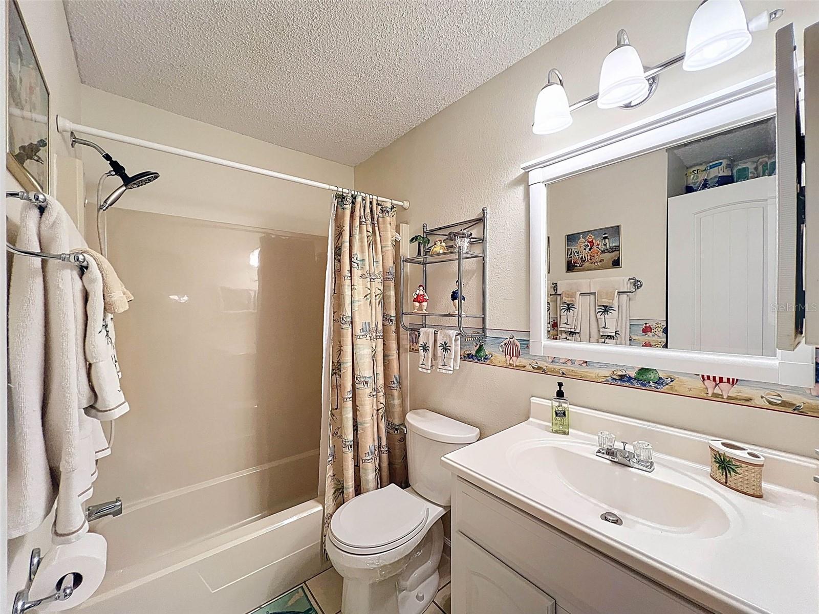 SUNNYBROOK CONDO 02 - Residential