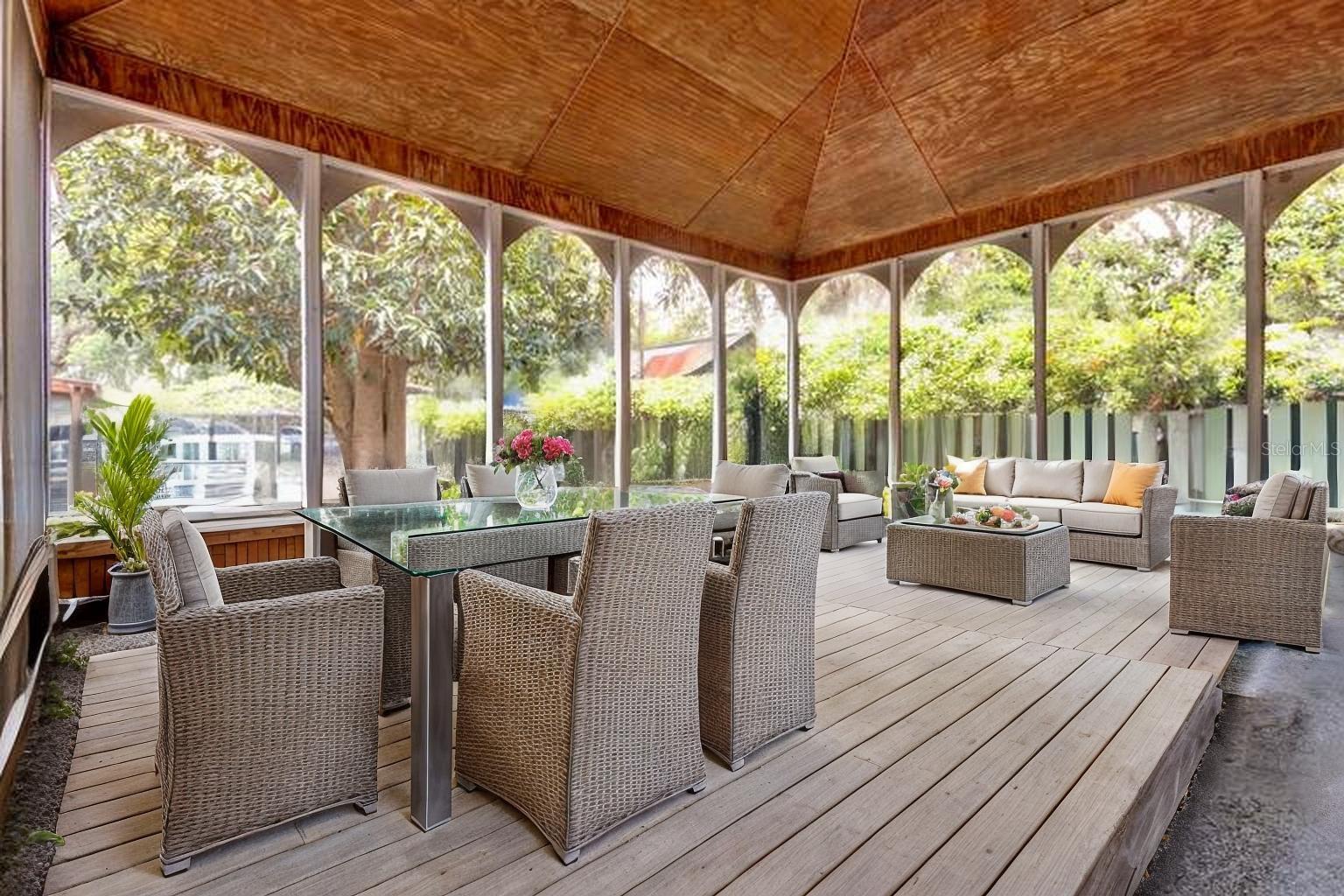 9023 SILVER LAKE DRIVE