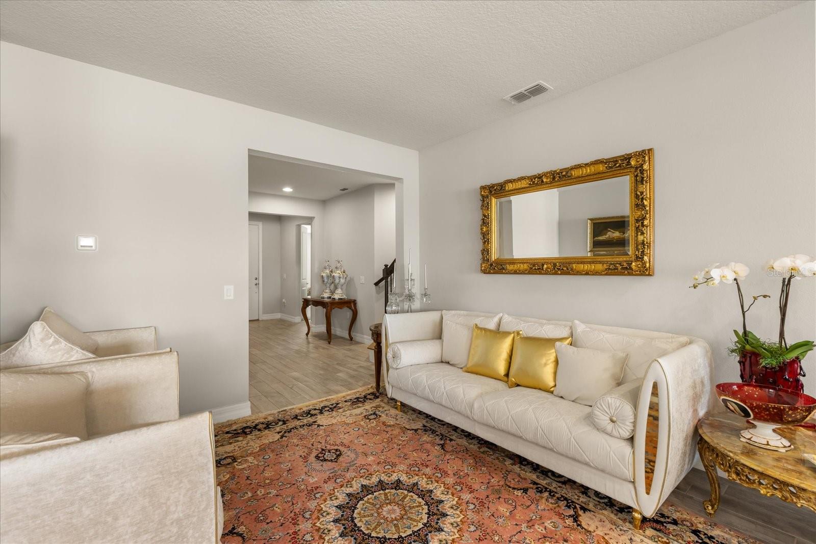 RUBY LK-PH 2 - Residential