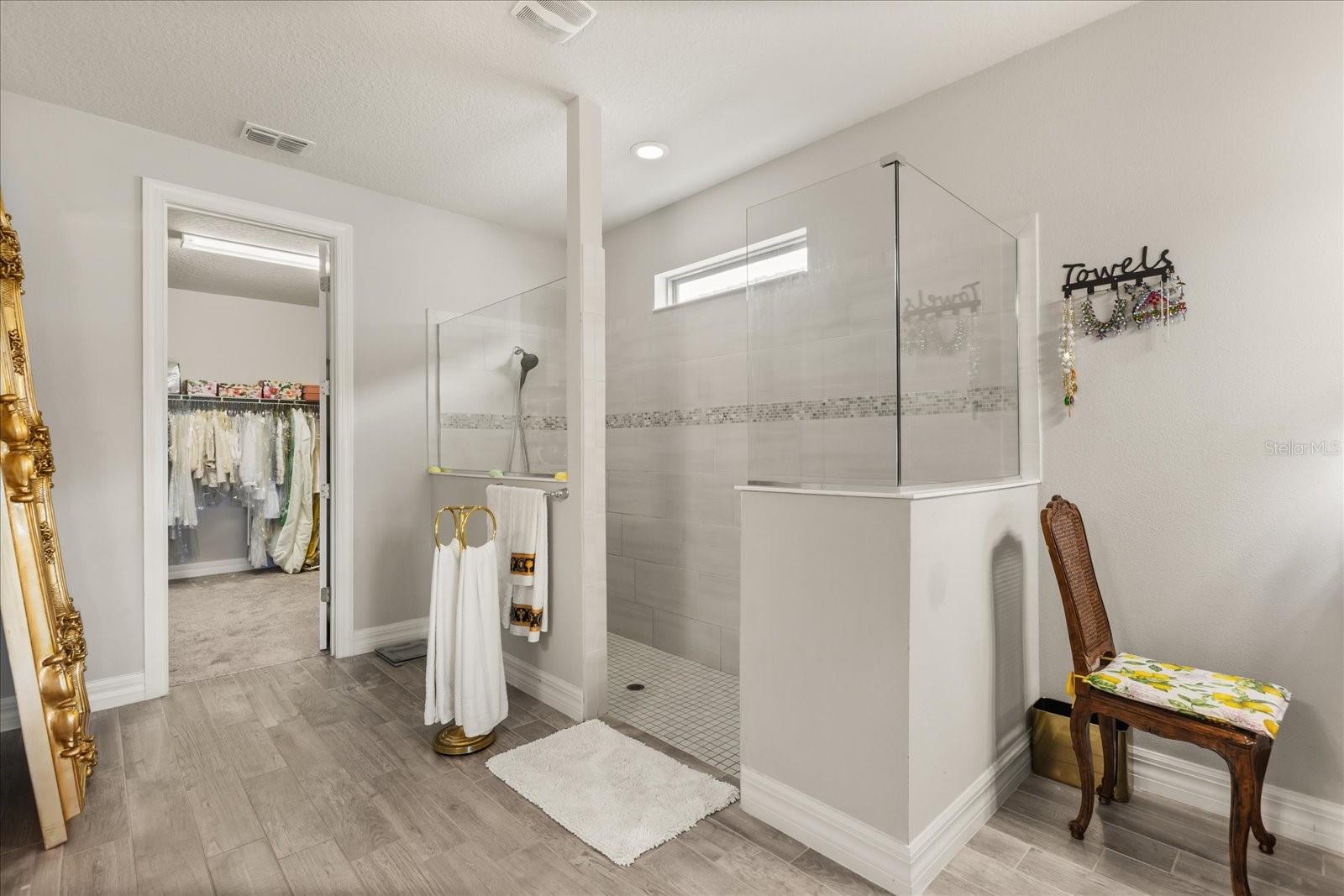 RUBY LK-PH 2 - Residential