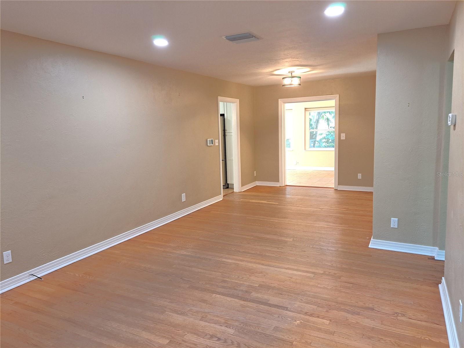 CAMPO BELLO - Residential Lease