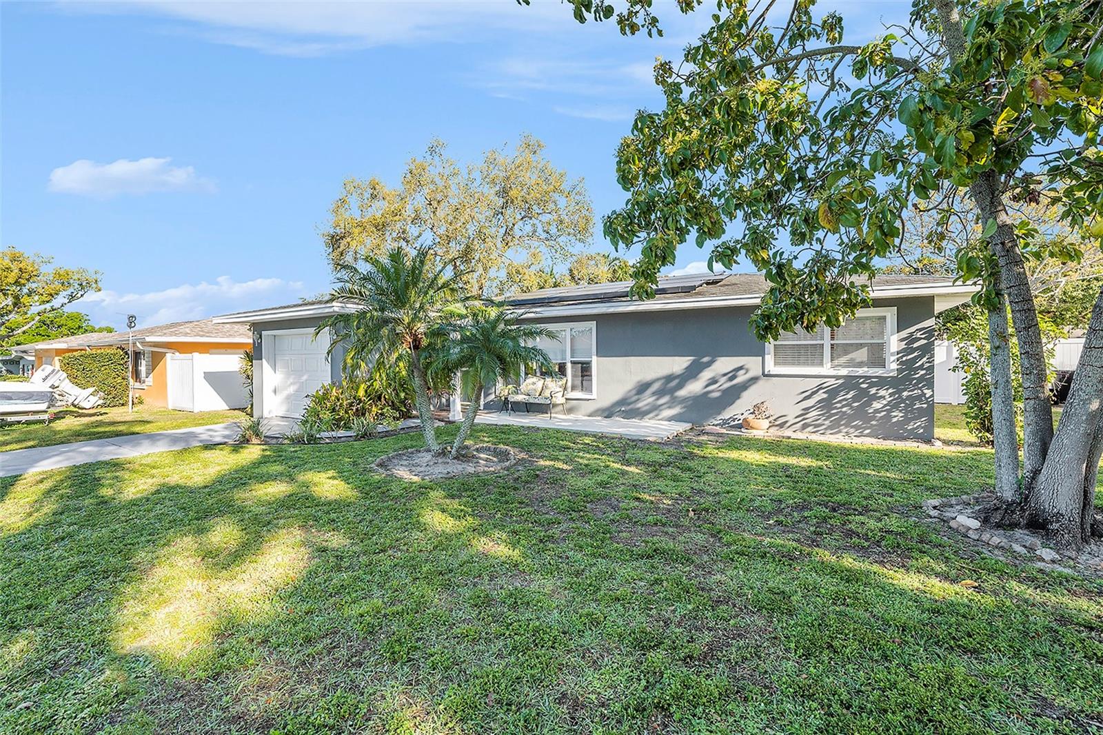 1424 ORANGE STREET
