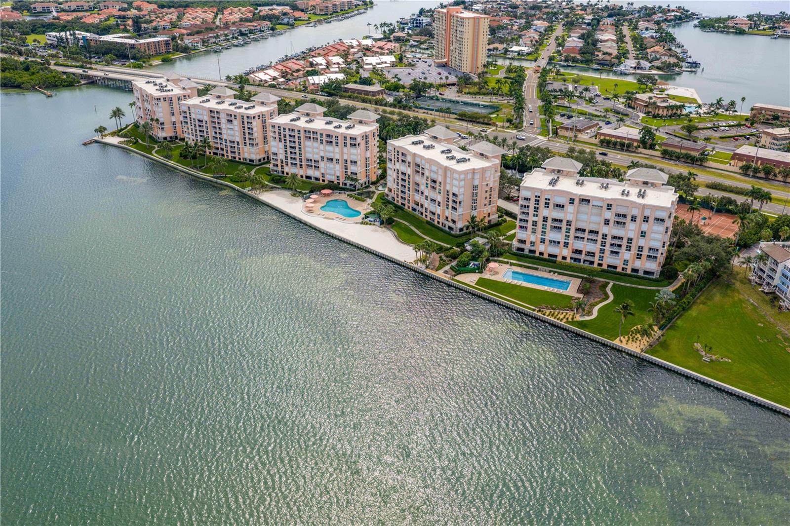 BACOPA BAY CONDO - Residential