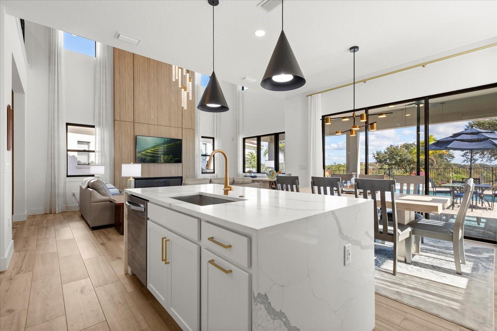 BELLA COLLINA WEST SUB - Residential