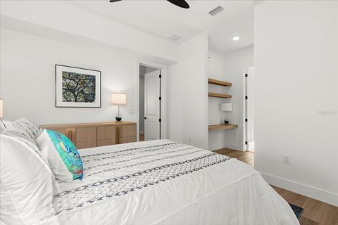 Tiny photo for 16254 Ravenna Court, Montverde, FL 34756 (MLS # G5105468)